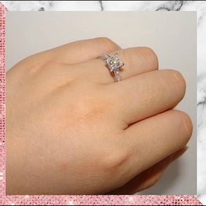 925 SILVER PRINCESS CUT DIAMOND RING BAND ❤️